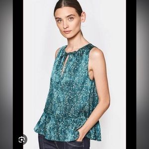 NWOT Joie Jevan top